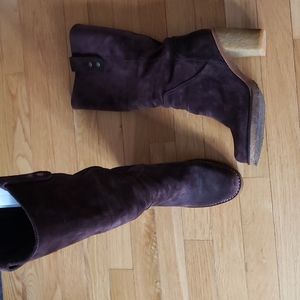 Ugg suede boots